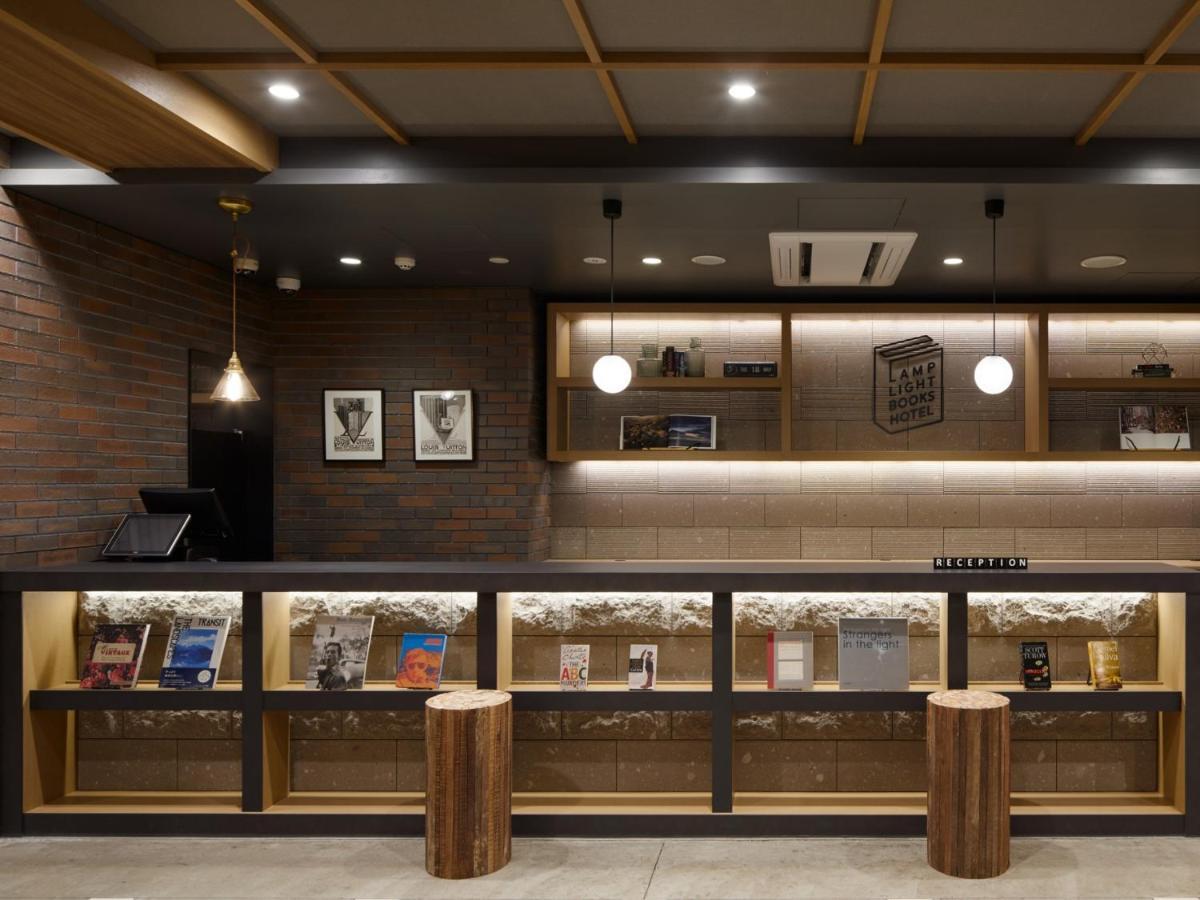 Lamp Light Books Hotel Sapporo Exterior photo
