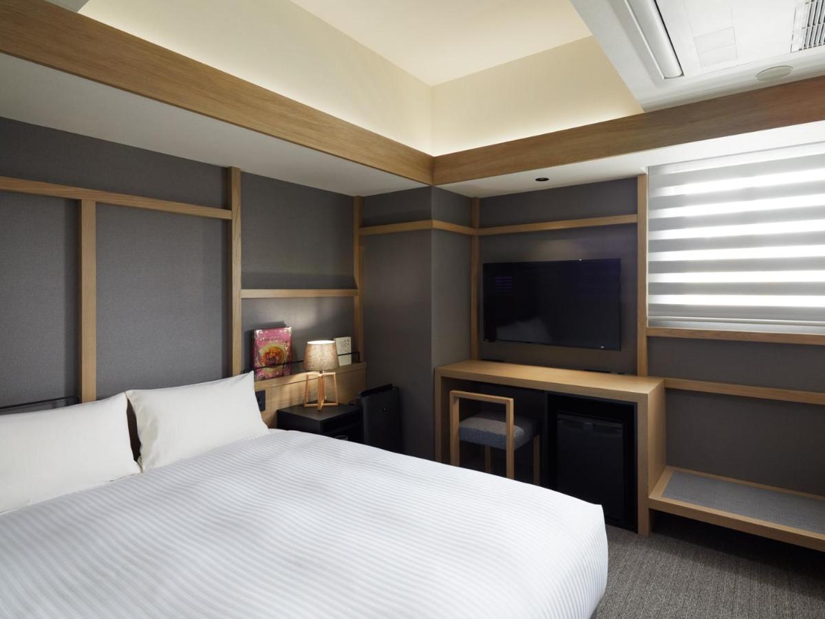 Lamp Light Books Hotel Sapporo Exterior photo